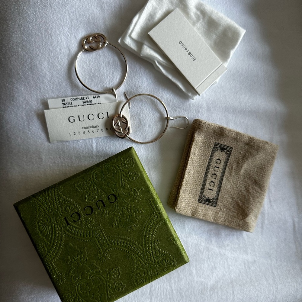Gucci .925 Sterling Silver hoops NWT - Picture 2 of 10